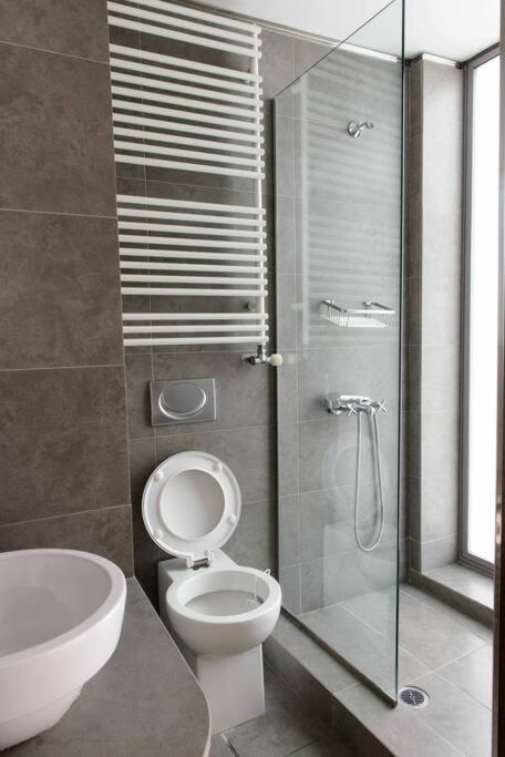 City Lux2Modern Apartment Next To Kerameikos Metro Athens Ngoại thất bức ảnh